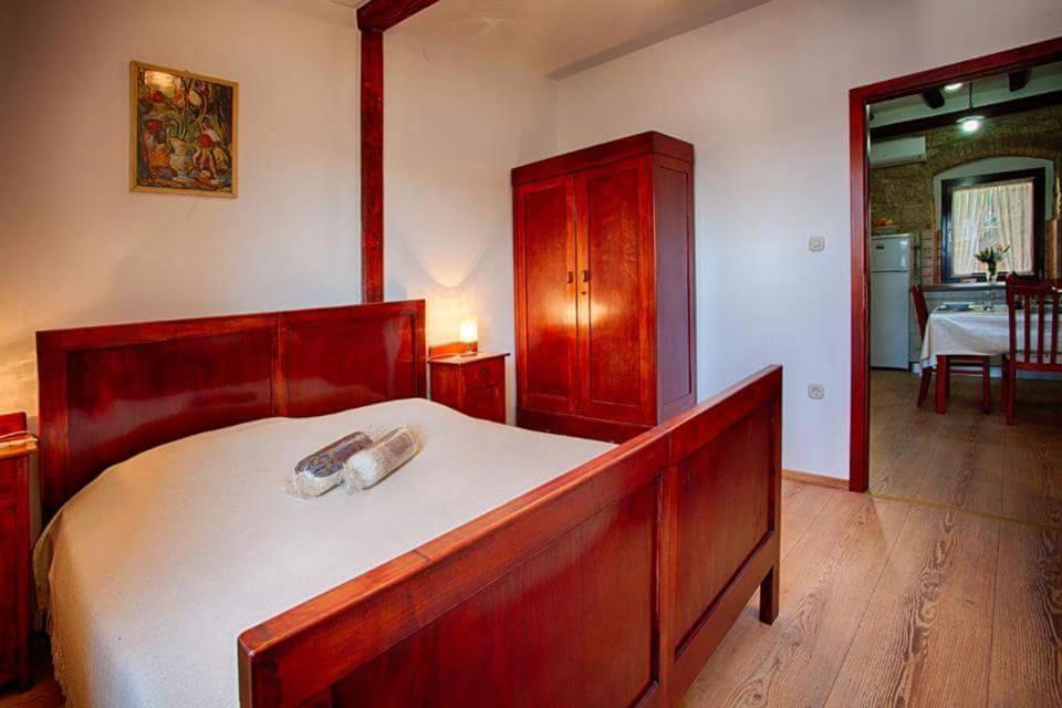 Apartment Domina Vis Zewnętrze zdjęcie